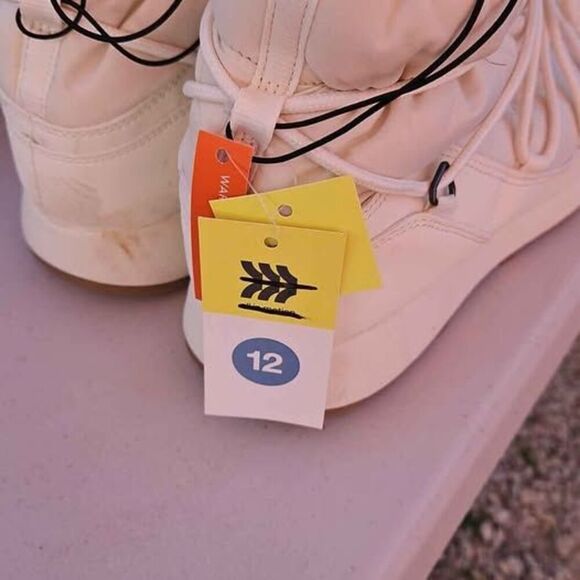 ALL IN-MOTION WINTER BOOTS - Picture 4 of 6